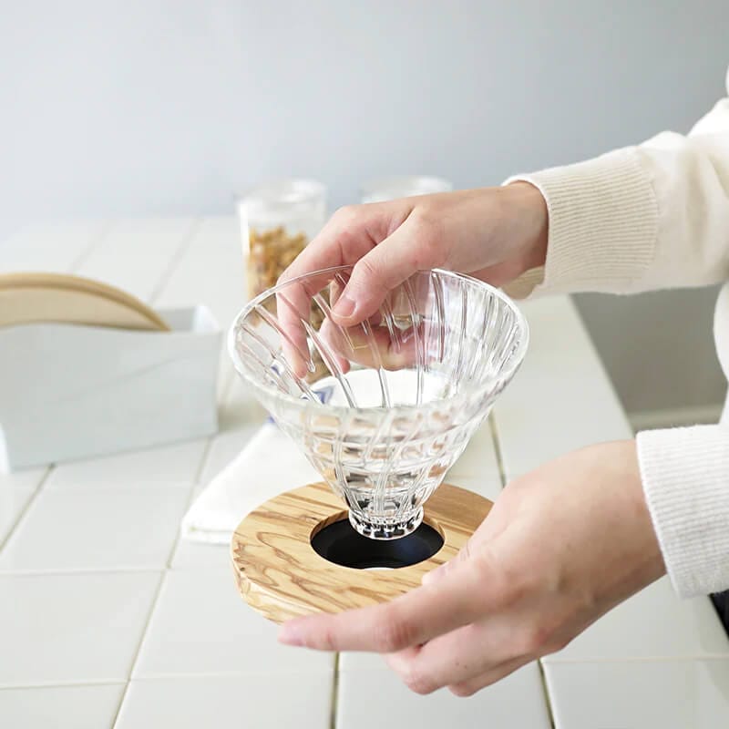 Hario cono de cristal y madera