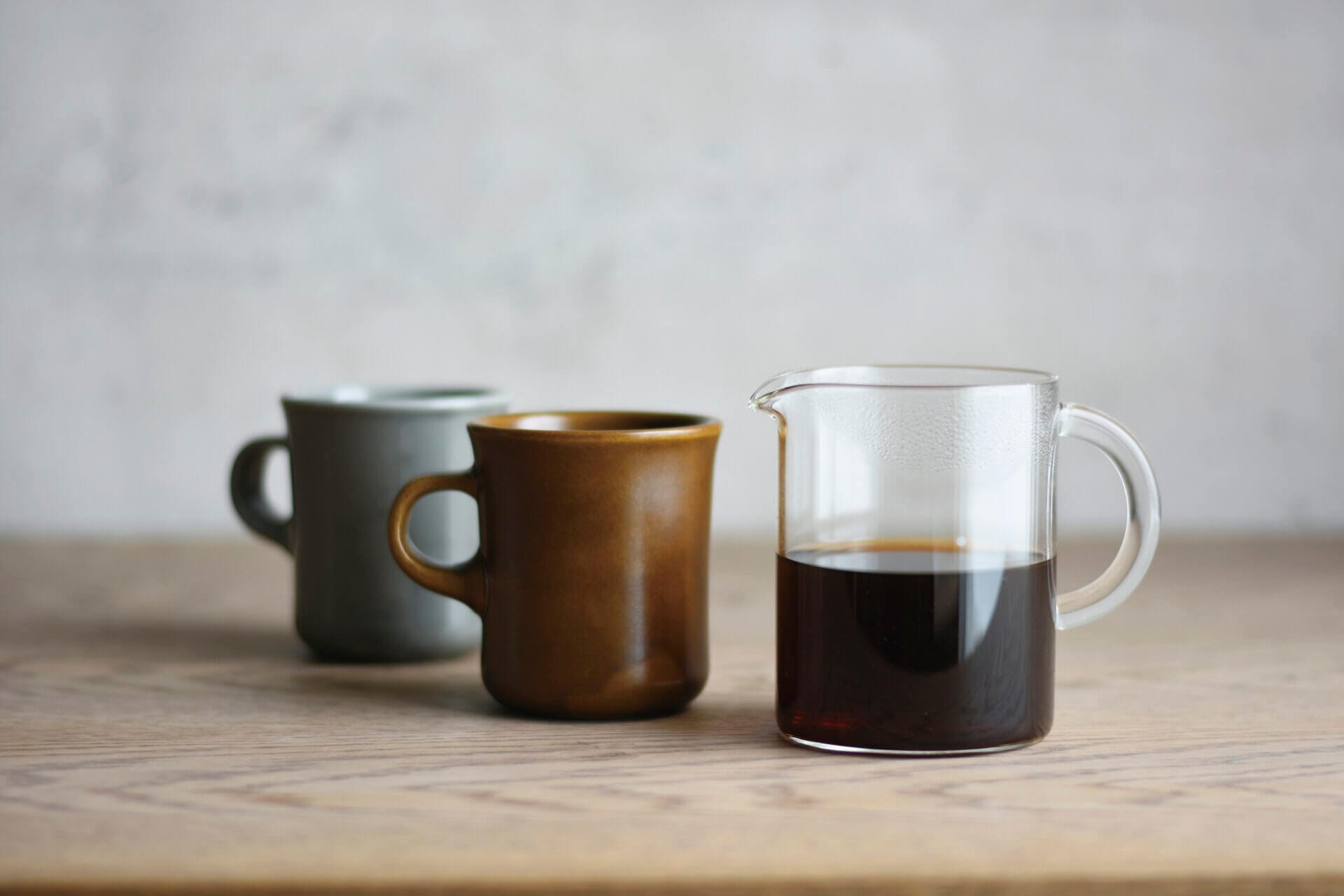 Kinto jarra cilíndrica Slow Coffee